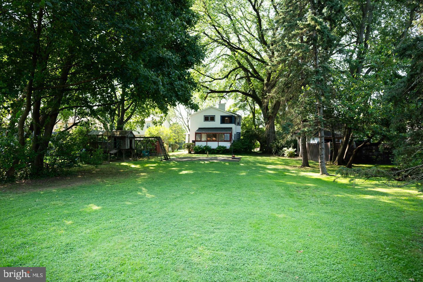 809 Green Lane Secane, PA 19018 - Photo 53 of 79