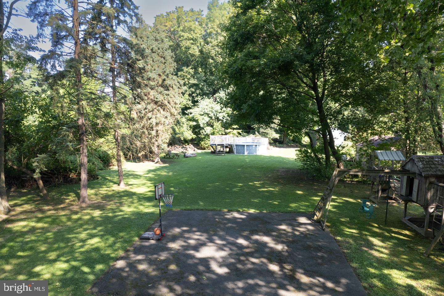 809 Green Lane Secane, PA 19018 - Photo 57 of 79