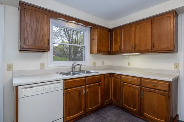 $3,200 | 75 Parkwood Avenue, Brighton, NY 14620