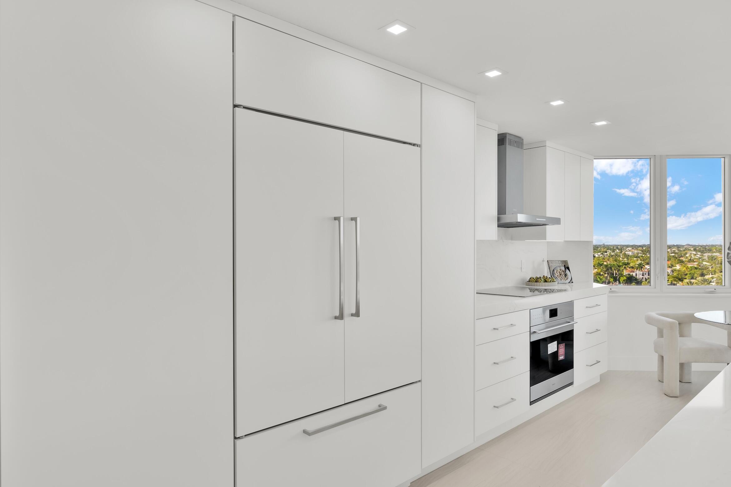 550 South Ocean Boulevard, Unit 1003/1001 Boca Raton, FL 33432 - Photo 8 of 66 CHALFONTE 1001S - 22