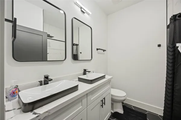 $2,150 | 964 Lucky Street, Unit B, Houston, TX 77088