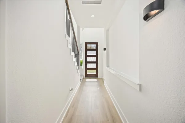 $2,150 | 964 Lucky Street, Unit B, Houston, TX 77088