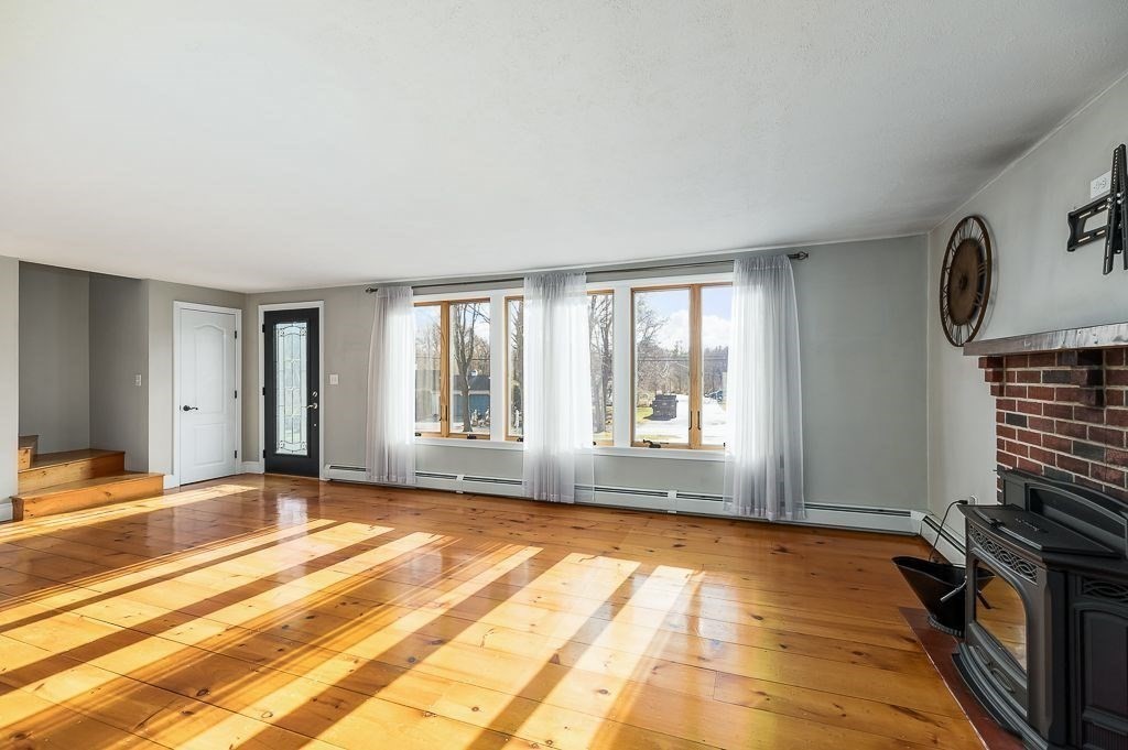 60 Lakeman's Lane Ipswich, MA 01938 - Photo 13 of 35