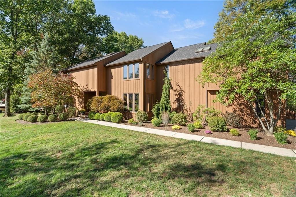 3 Partridge Court Sewickley, PA 15143 - Photo 2 of 50 a view of a house with backyard and a tree