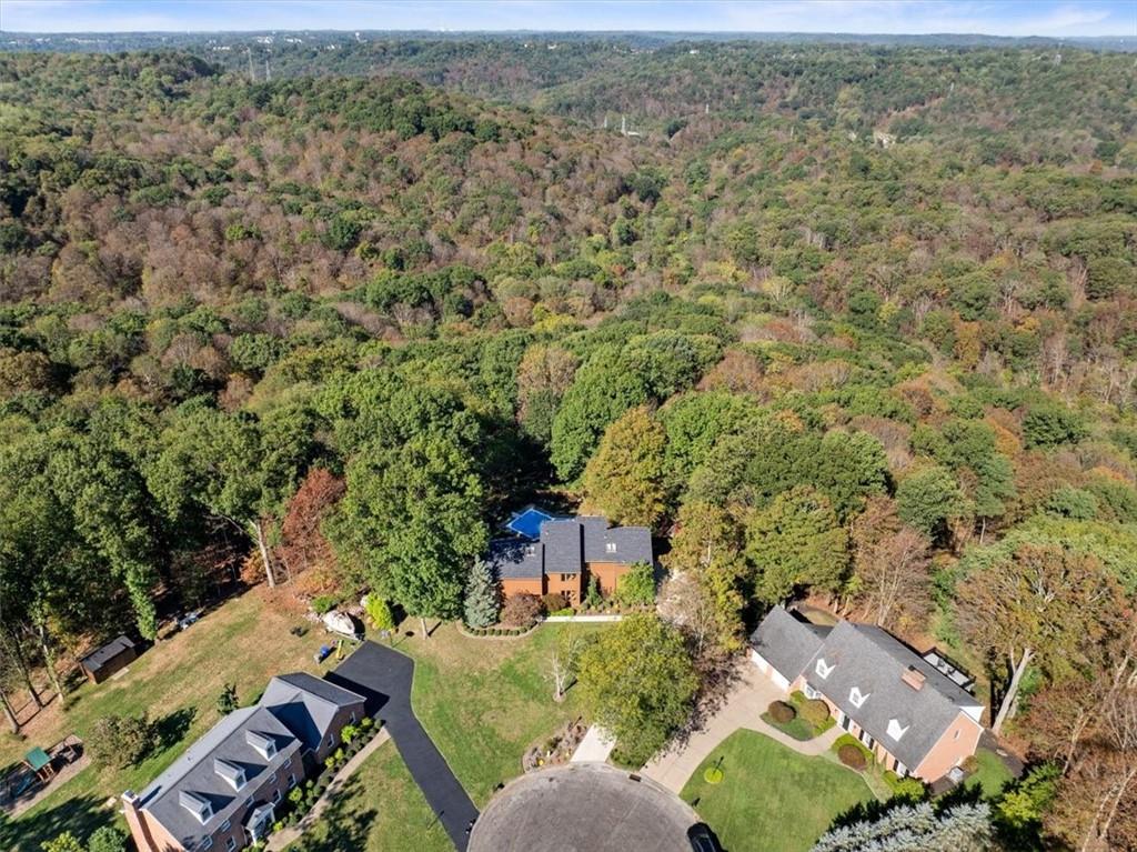 3 Partridge Court Sewickley, PA 15143 - Photo 48 of 50 an aerial view of a house with a yard