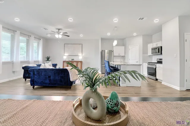 $315,000 | 13818 Malbec Avenue, Baton Rouge, LA 70817