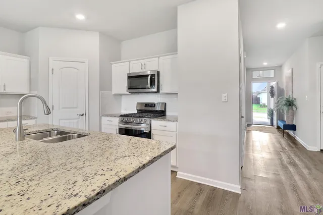 $315,000 | 13818 Malbec Avenue, Baton Rouge, LA 70817