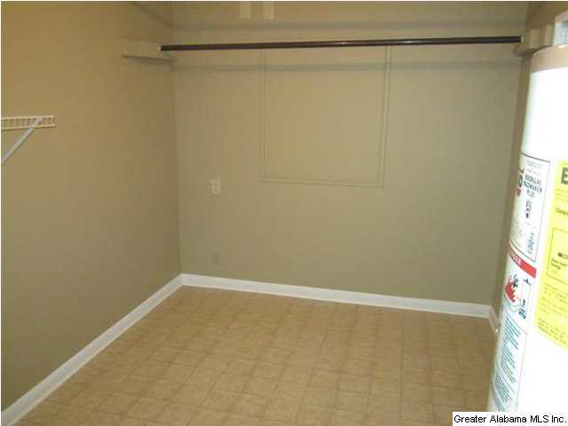 3780 Hilltop Road Southeast Bessemer, AL 35022 - Photo 10 of 27
