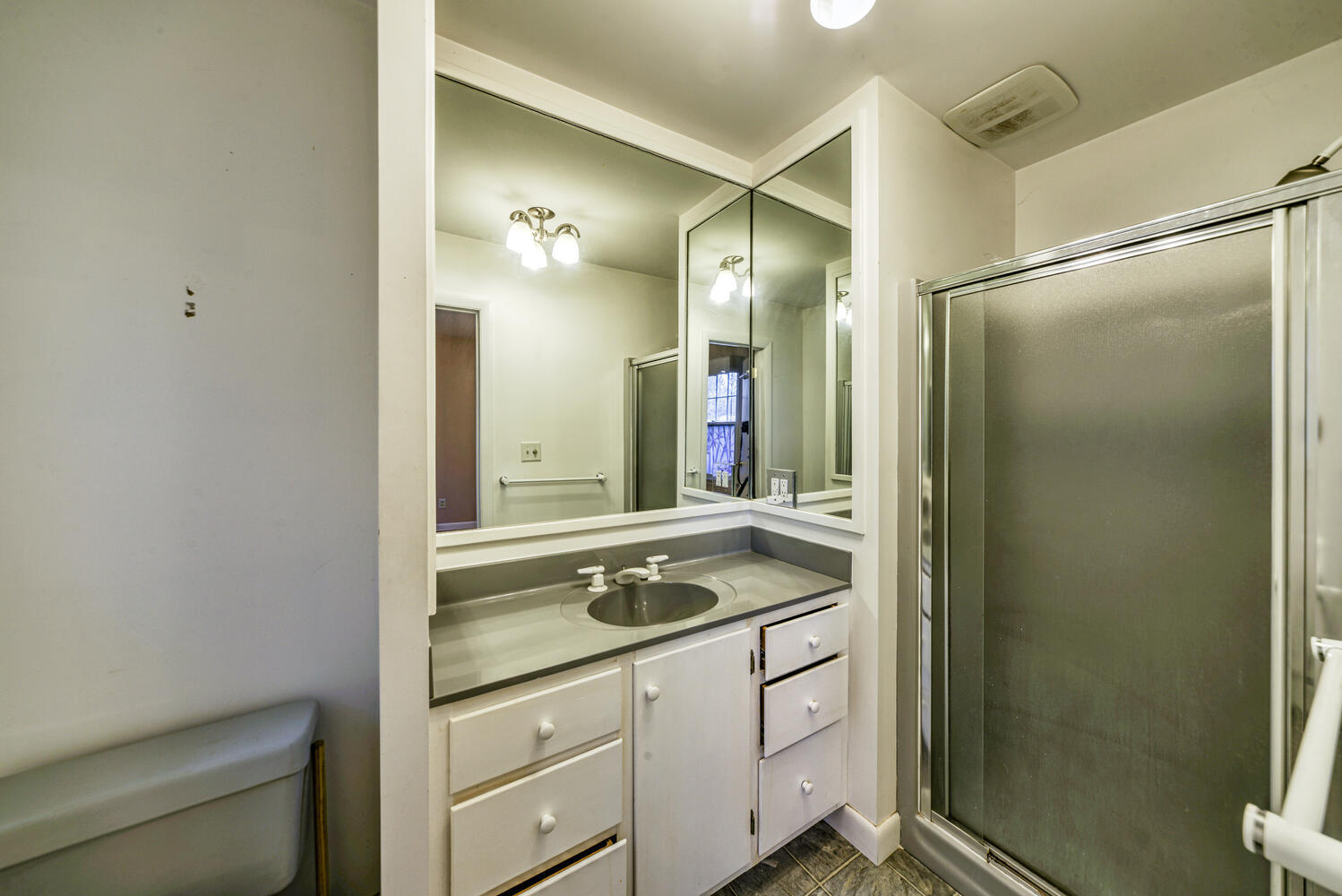 14 Lloyd Road Waterville, ME 04901 - Photo 27 of 67 14 Lloyd Rd Waterville-large-046-033-38-