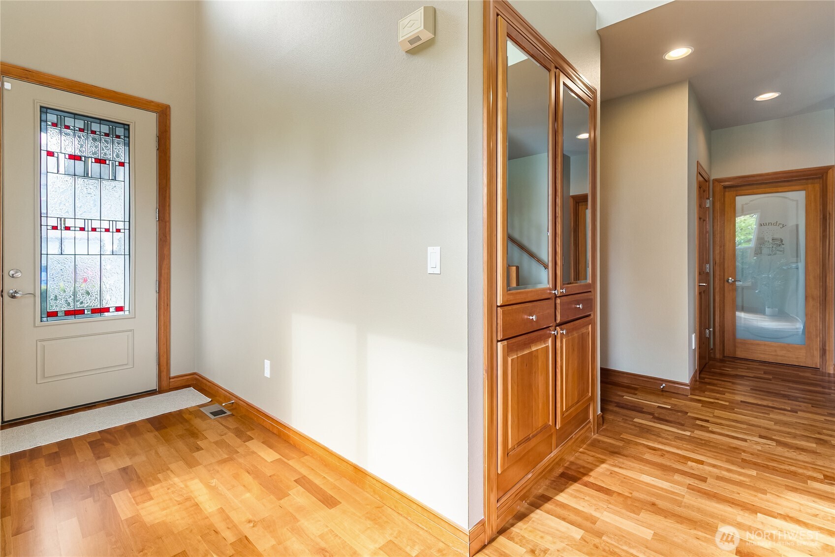 8850 Depot Road, Unit 2 Lynden, WA 98264 - Photo 4 of 40 Gallery Image 4