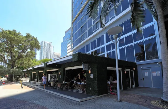 $6,950 | 465 Brickell Avenue, Unit 2001, Miami, FL 33131