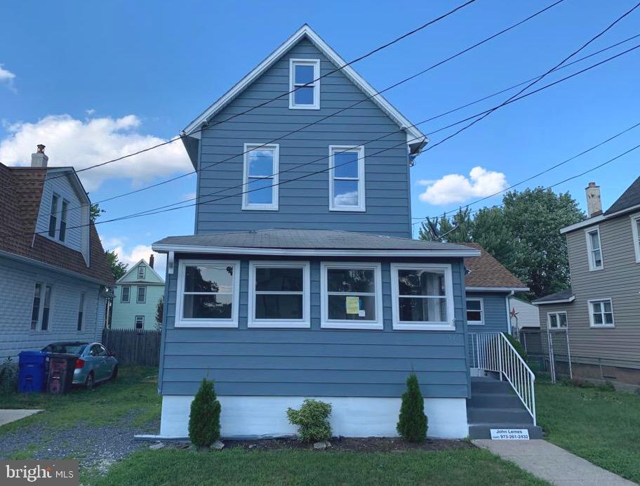 517 Delaware Avenue Riverside, NJ 08075 - Photo 1 of 28