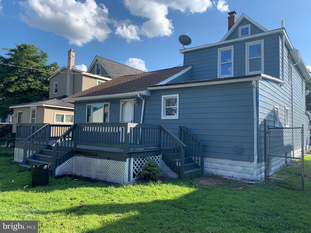 517 Delaware Avenue Riverside, NJ 08075 - Photo 4 of 28