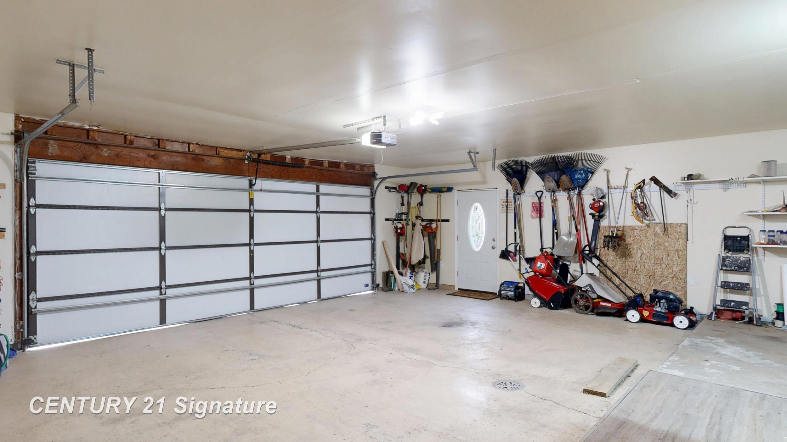 6728 North River Road Freeland, MI 48623 - Photo 46 of 63