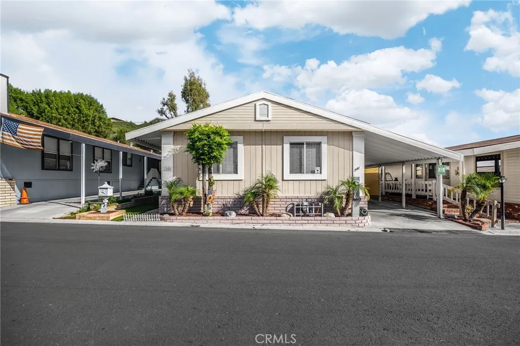 1051 Site, Unit 25 Brea, CA 92821 - Photo 2 of 32