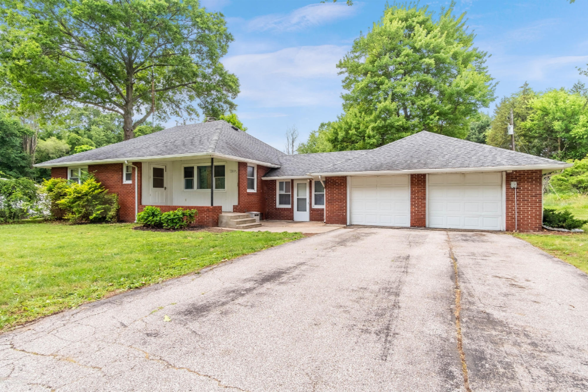 235 Bell Road Niles, MI 49120 - Photo 2 of 21 DSCF8433-HDR_sky
