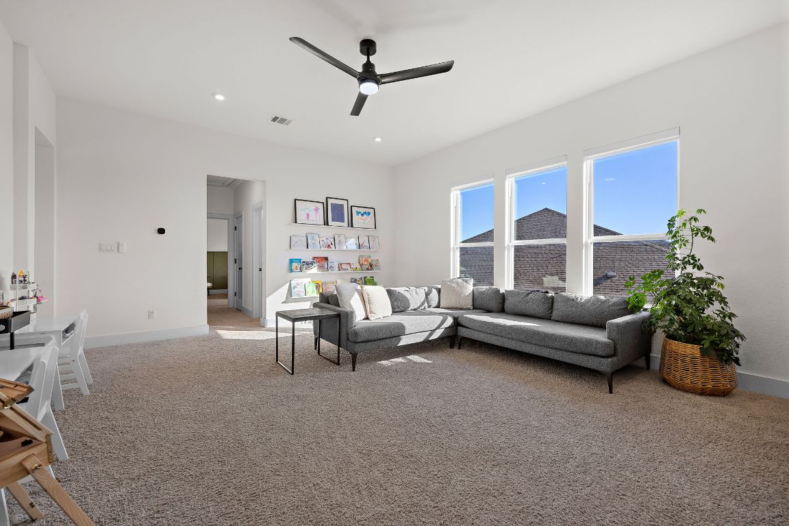 2420 Costera Street Leander, TX 78641 - Photo 28 of 40