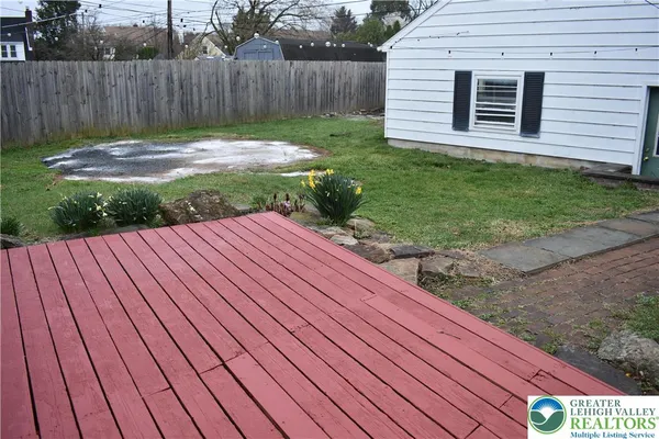 $2,300 | 538 South 23rd Street, Allentown, PA 18104