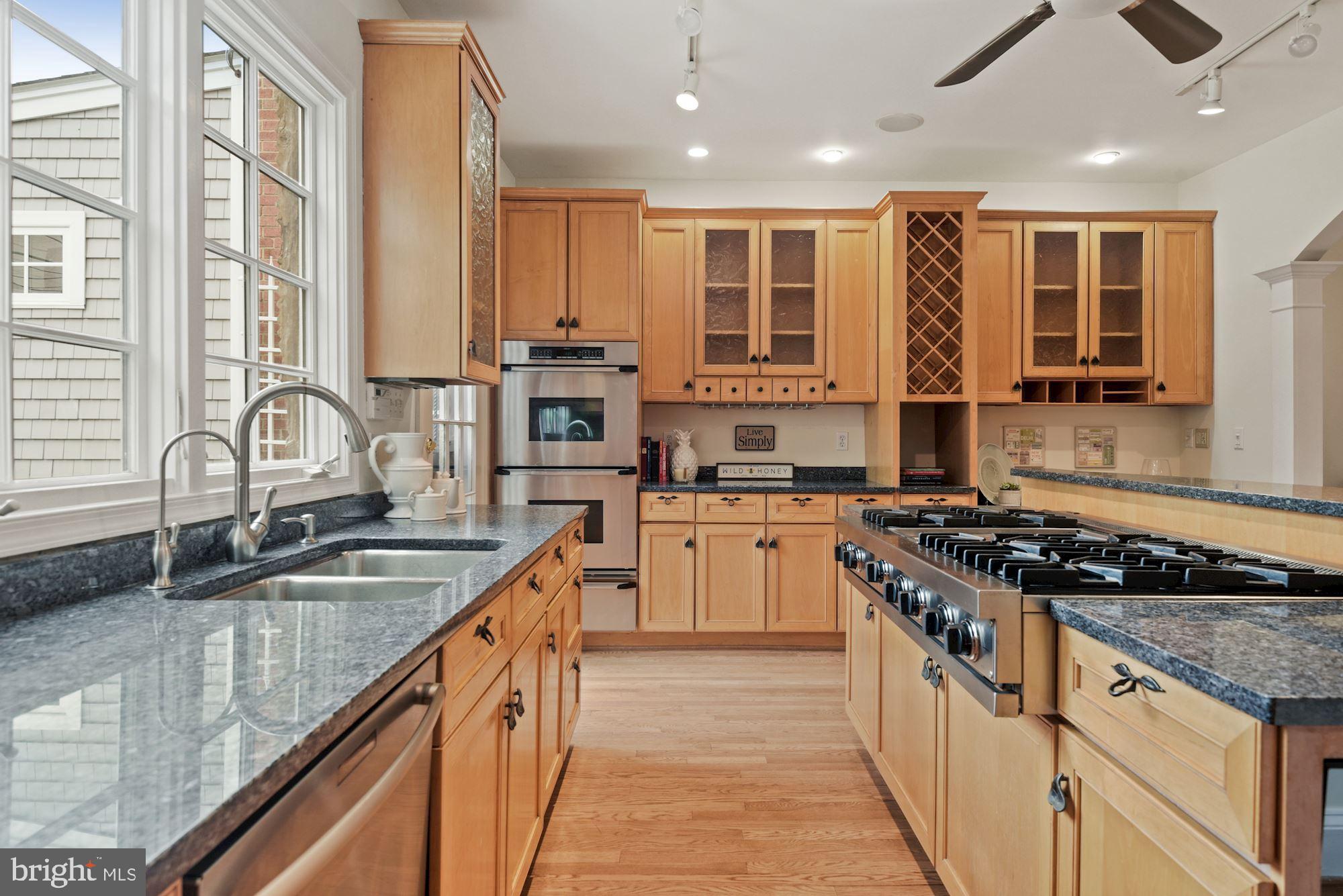 2918 28th Street Northwest Washington, DC 20008 - Photo 19 of 76