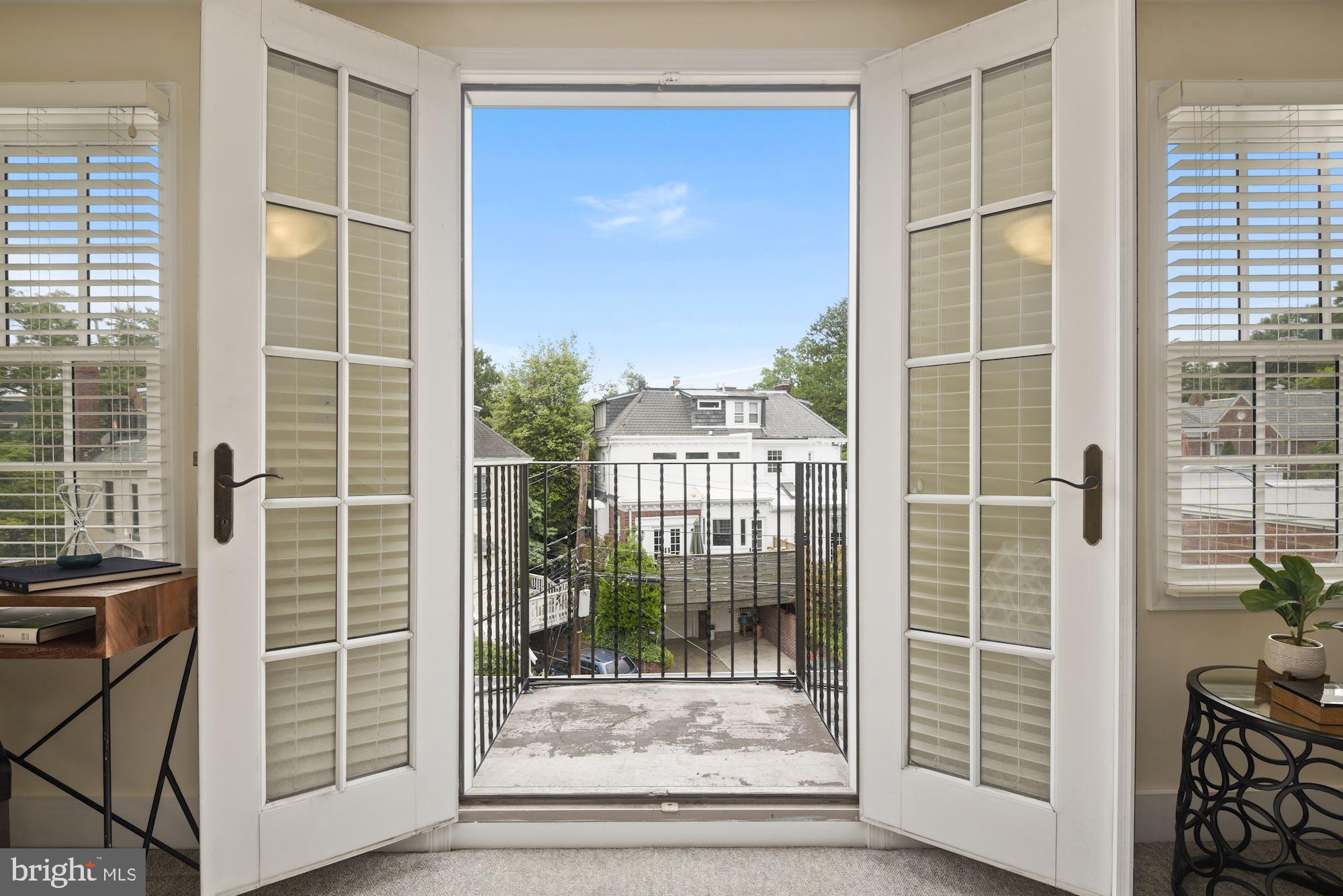 2918 28th Street Northwest Washington, DC 20008 - Photo 43 of 76