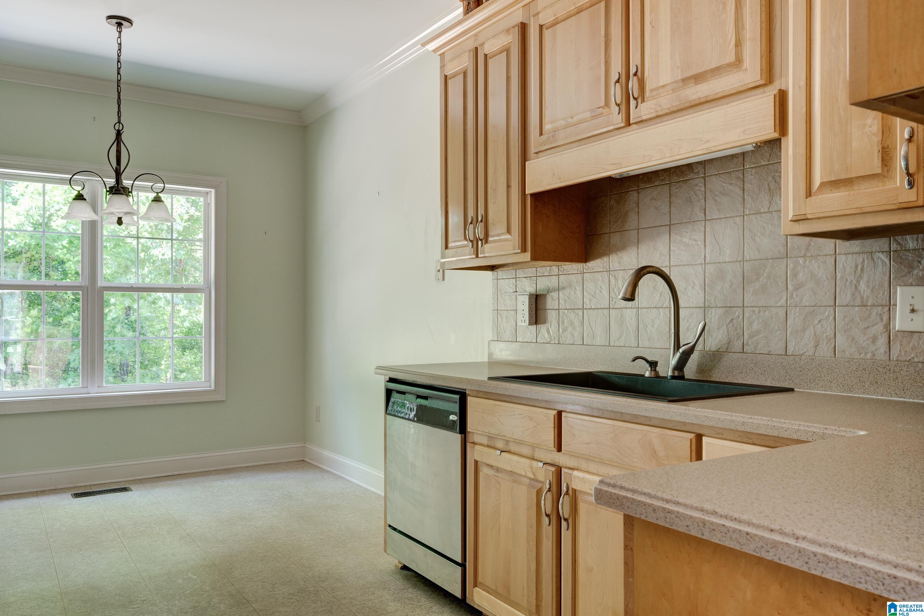 979 Hickory Valley Road Trussville, AL 35173 - Photo 13 of 31