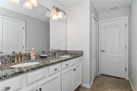 $4,000 | 9327 Glenforest Drive, Naples, FL 34120