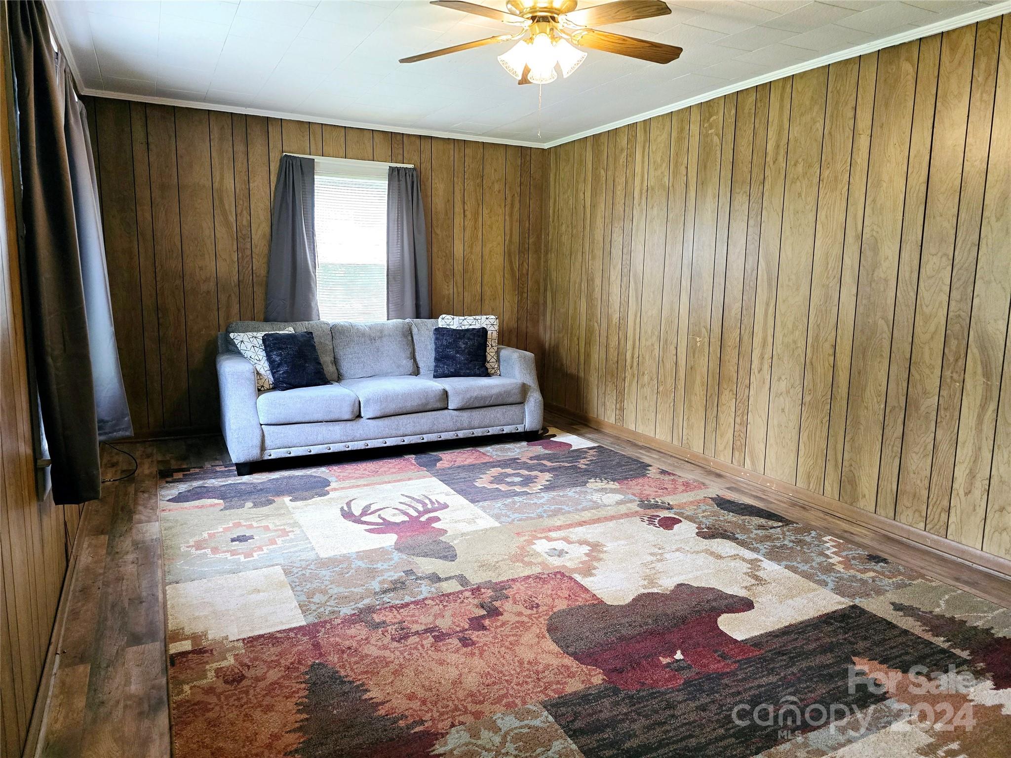1660 Robert Martin Road Catawba, NC 28609 - Photo 5 of 22 Gallery Image 5