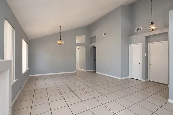 $2,950 | 39942 Calle Yorba Vista, Murrieta, CA 92562