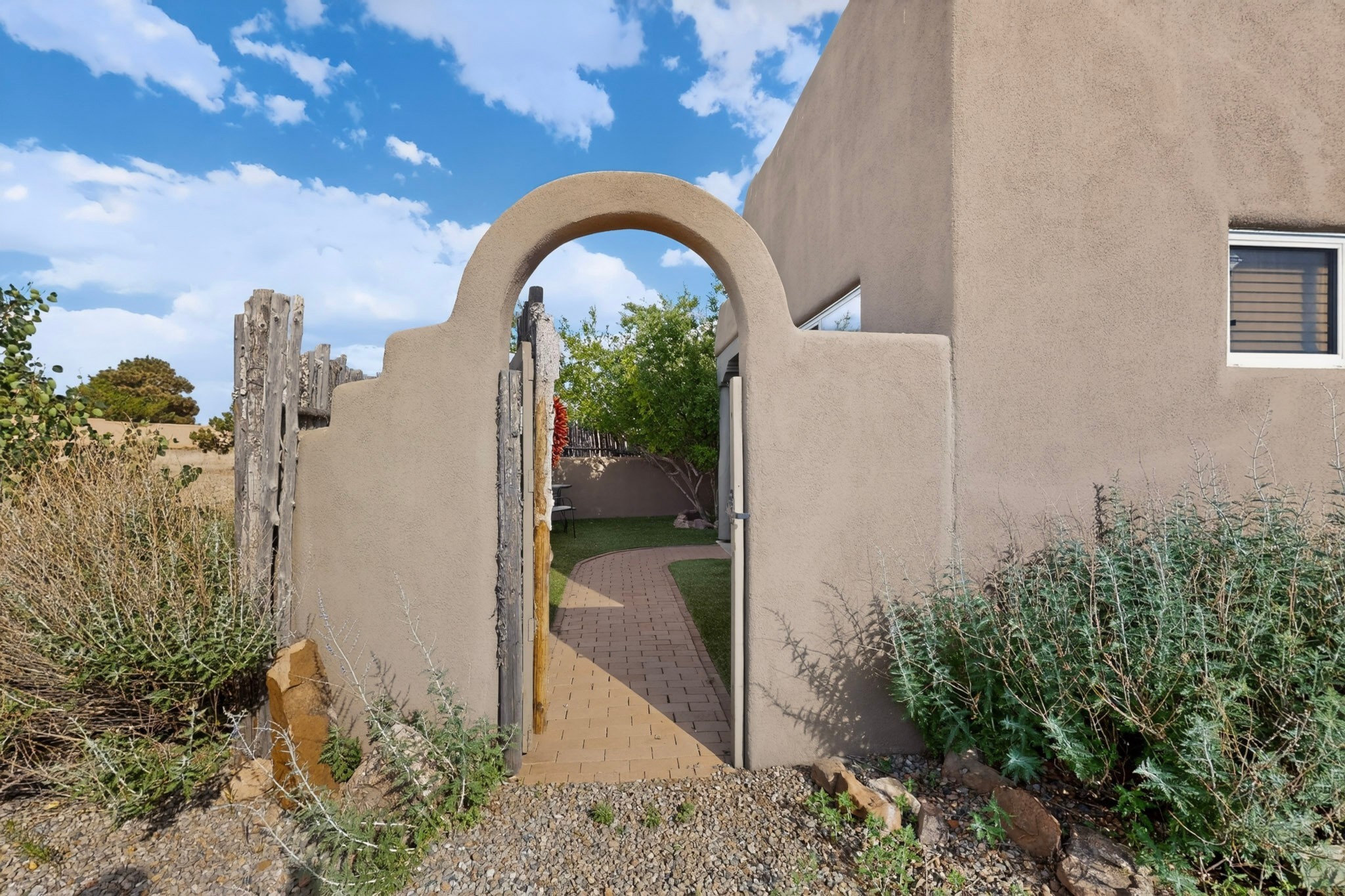7 Lauro Road Santa Fe, NM 87508 - Photo 3 of 46