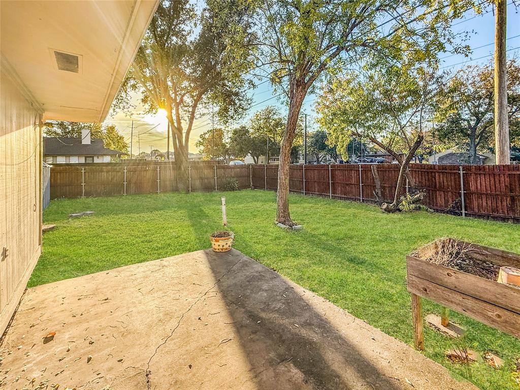 3614 Colbath Drive Garland, TX 75040 - Photo 22 of 24 a view of a back yard