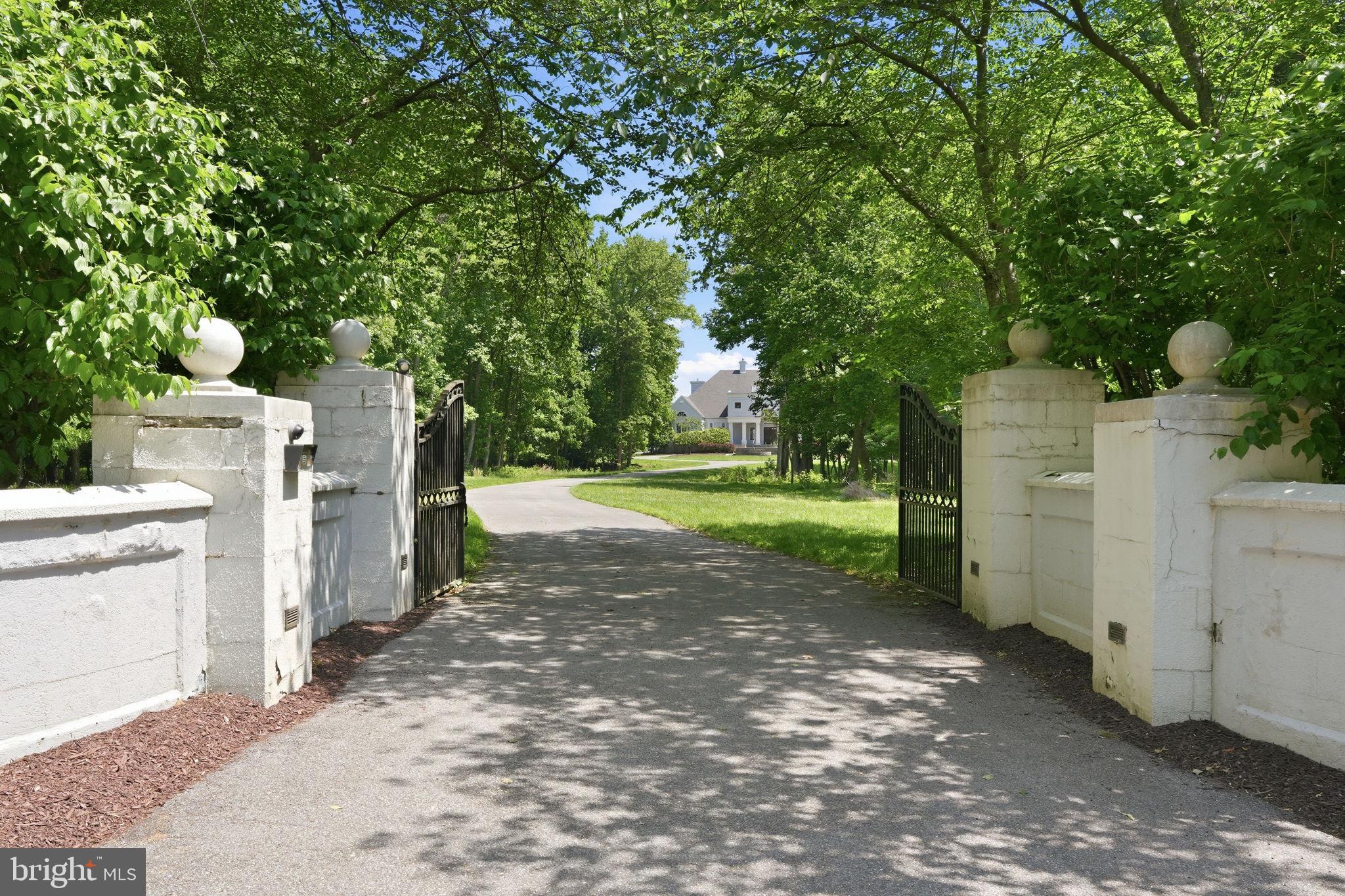 2562 Carrollton Road Annapolis, MD 21403 - Photo 4 of 54 Welcome to over 7 acres of waterfront beauty!