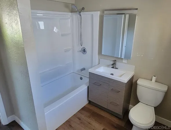 $1,170,000 | 1383 Oakdale Avenue, El Cajon, CA 92021