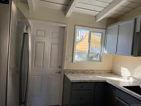 $1,170,000 | 1383 Oakdale Avenue, El Cajon, CA 92021