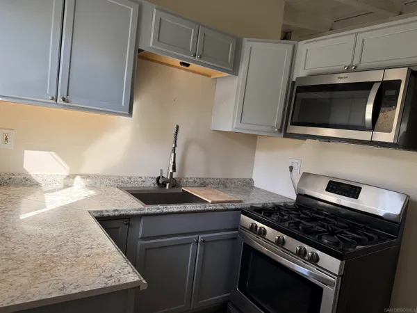 $1,170,000 | 1383 Oakdale Avenue, El Cajon, CA 92021