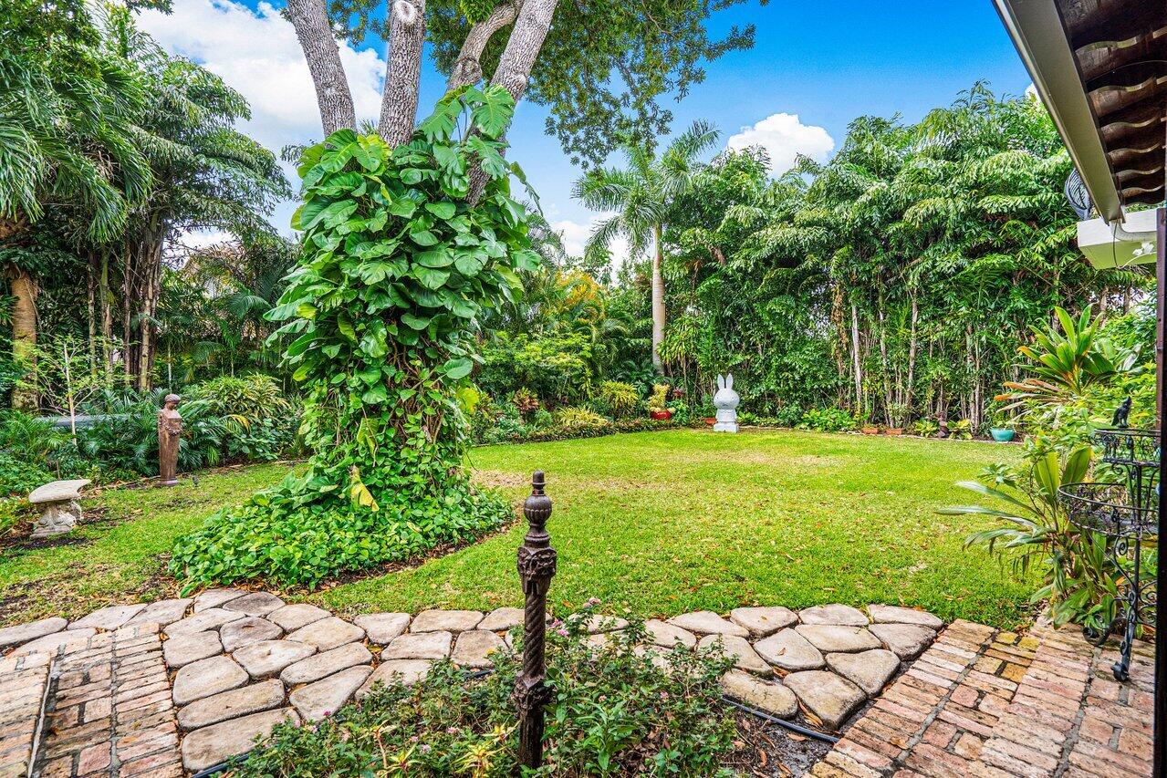 888 Oleander Street Boca Raton, FL 33486 - Photo 47 of 68 048-888OleanderStreet-BocaRaton-FL-33486