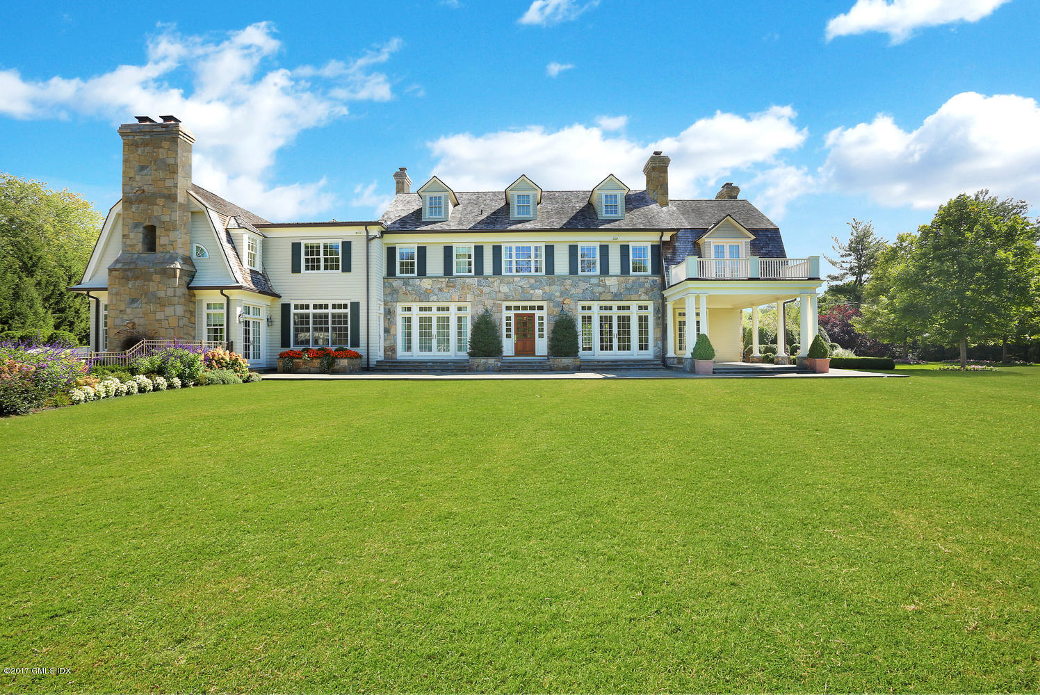 8 Dairy Road Greenwich, CT 06830 - Photo 17 of 22 8 Dairy Rd Greenwich CT 06830-large-037-