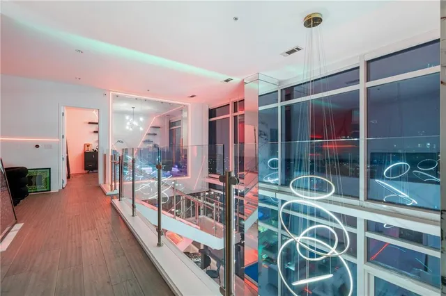 $2,599,000 | 45 Ivan Allen Jr Boulevard Northwest, Unit 2701, Atlanta, GA 30308