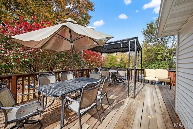 $205,000 | 381 North Center Street, Tilden, IL 62292