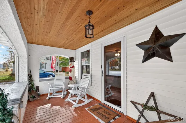 $205,000 | 381 North Center Street, Tilden, IL 62292