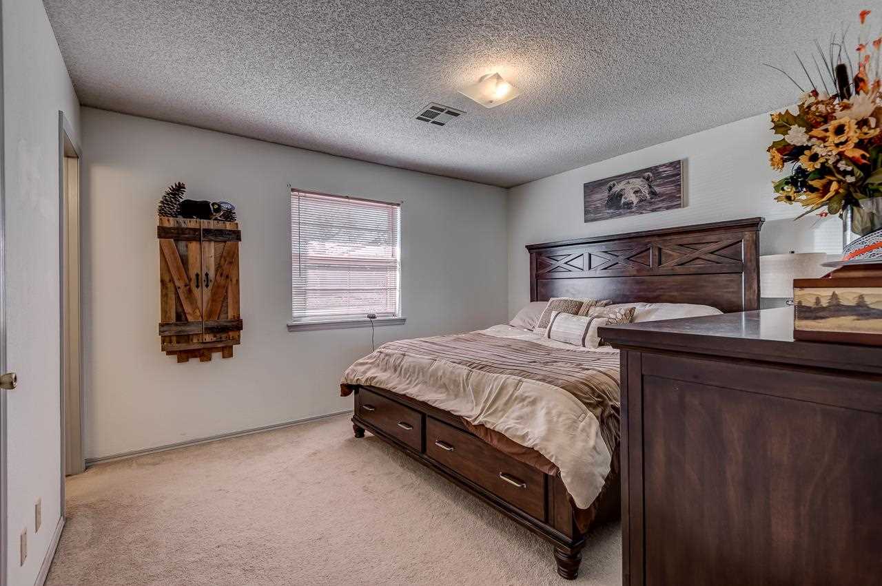 209 East Maple Avenue Perry, OK 73077 - Photo 12 of 22 Gallery Image 12
