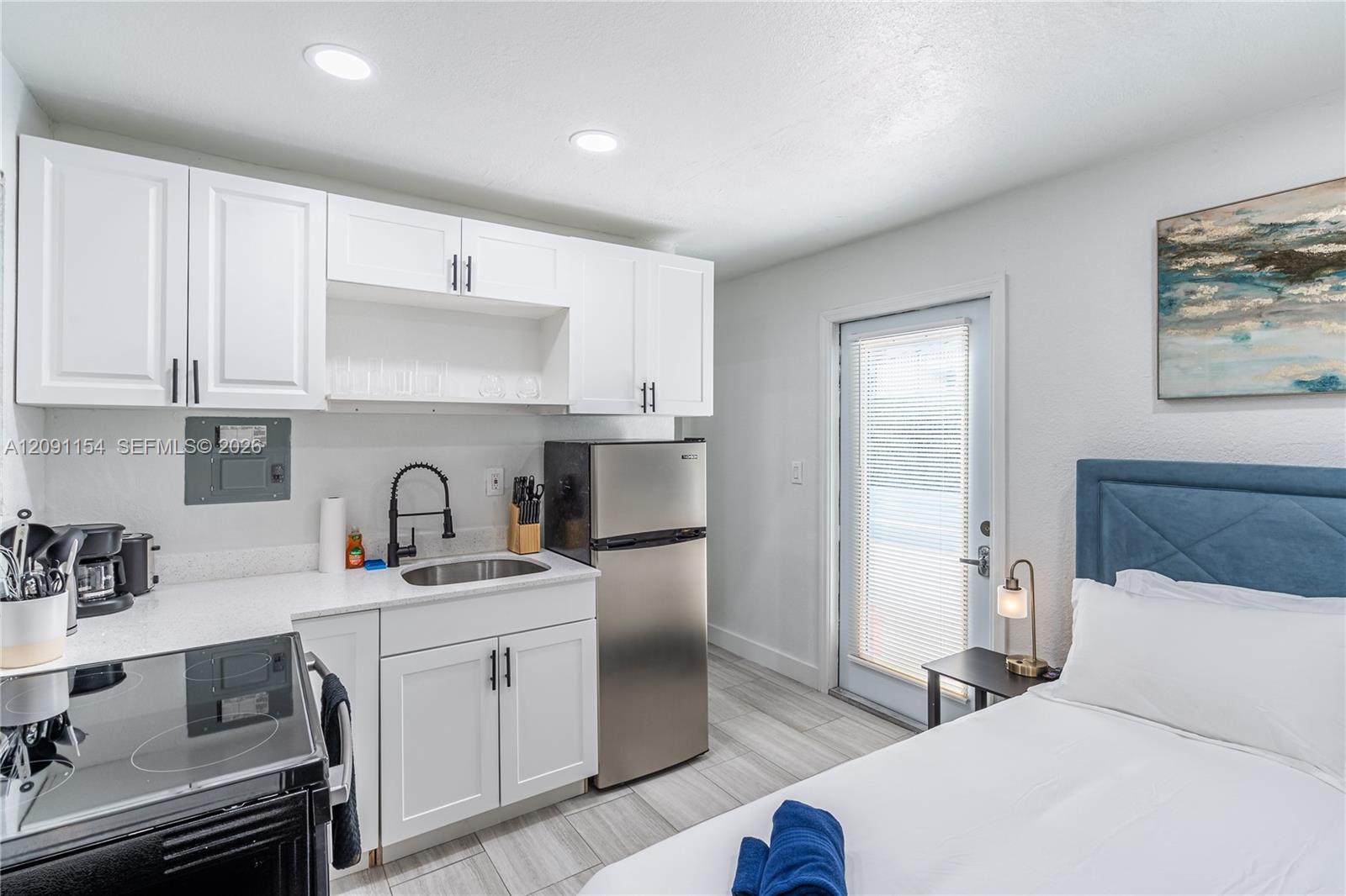 975 Southwest 10th Street, Unit 4 Miami, FL 33130 - Photo 8 of 21 Gallery Image 8