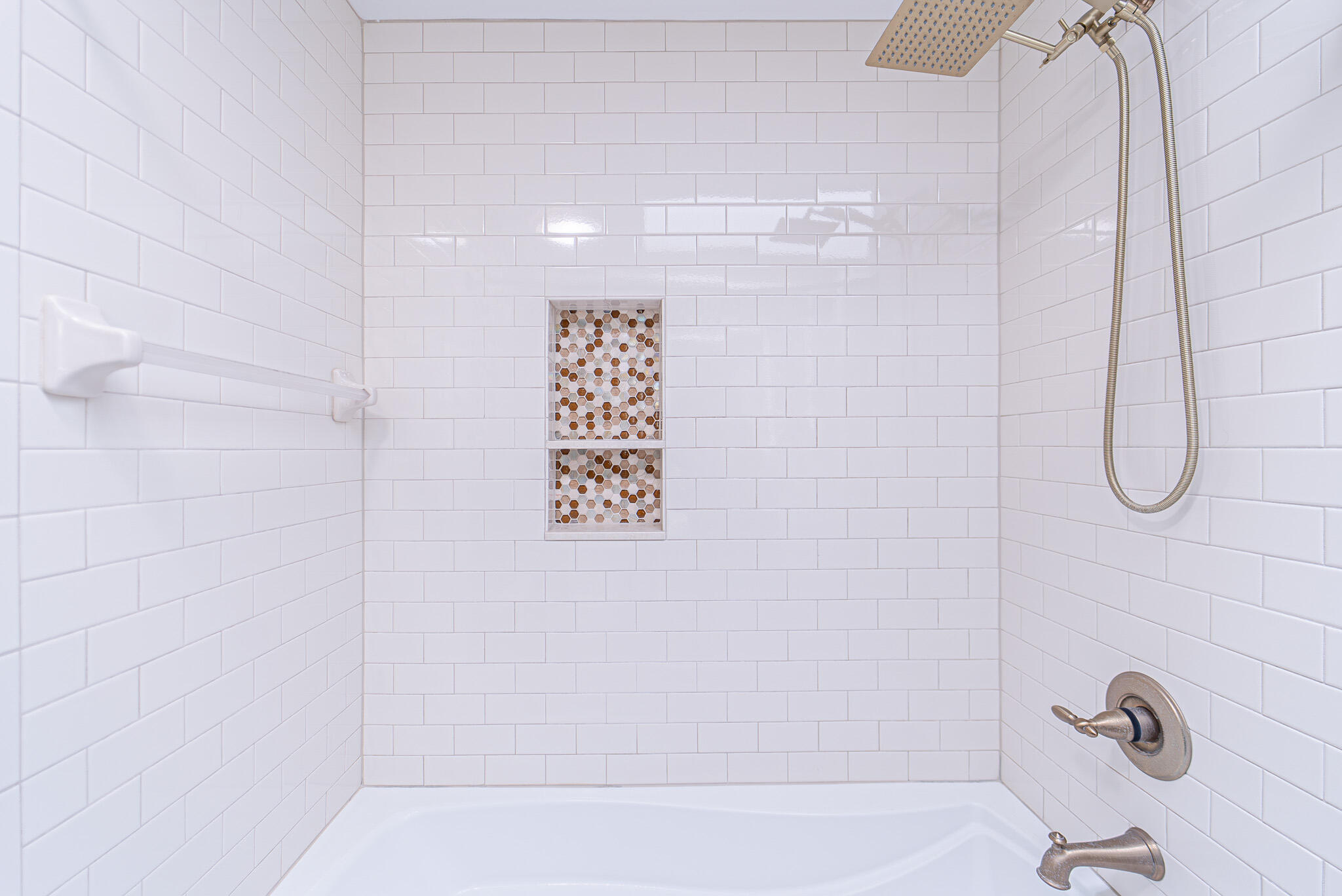 321 Orchard Road Swiftwater, PA 18370 - Photo 47 of 62 Main Bath Tiled Shower