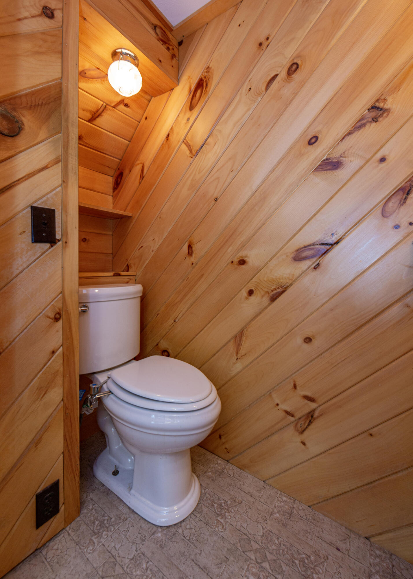 351 East Hopkins Pond Road Ellsworth, ME 04605 - Photo 18 of 30 East-Hopkins-Interior-20
