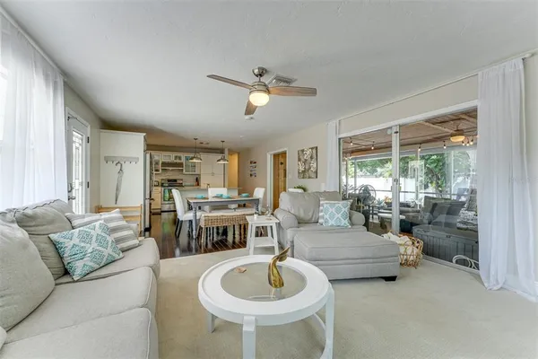 $2,650 | 2363 Milford Circle, Sarasota, FL 34239