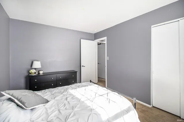 $287,000 | 11211 Idlewood Drive, Osceola, IN 46561