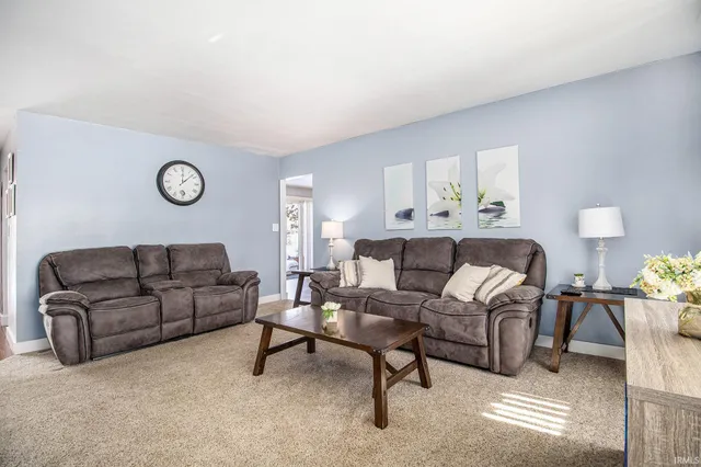 $287,000 | 11211 Idlewood Drive, Osceola, IN 46561