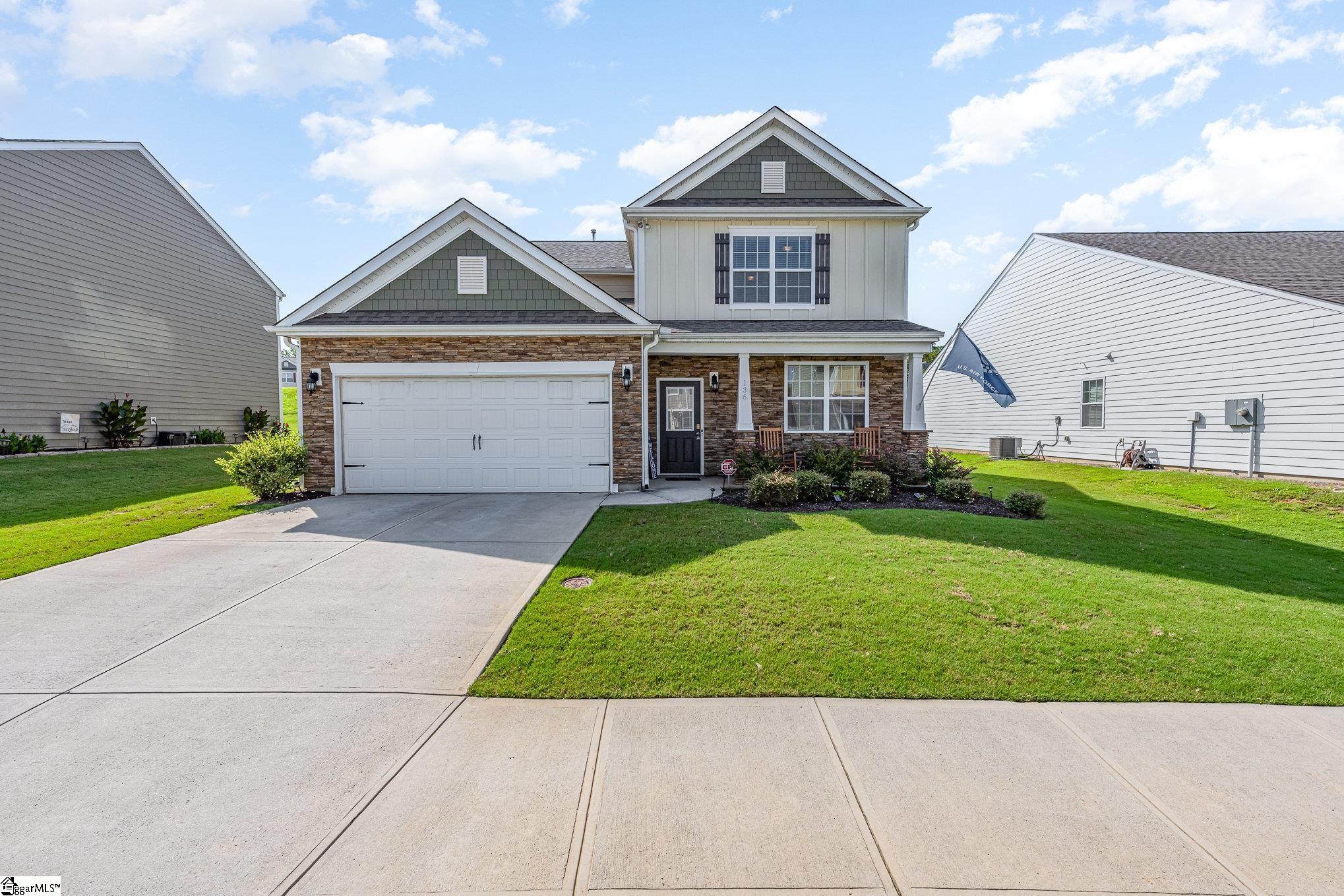 136 Lake Grove Road Simpsonville, SC 29681 - Photo 1 of 36 Gallery Image 1