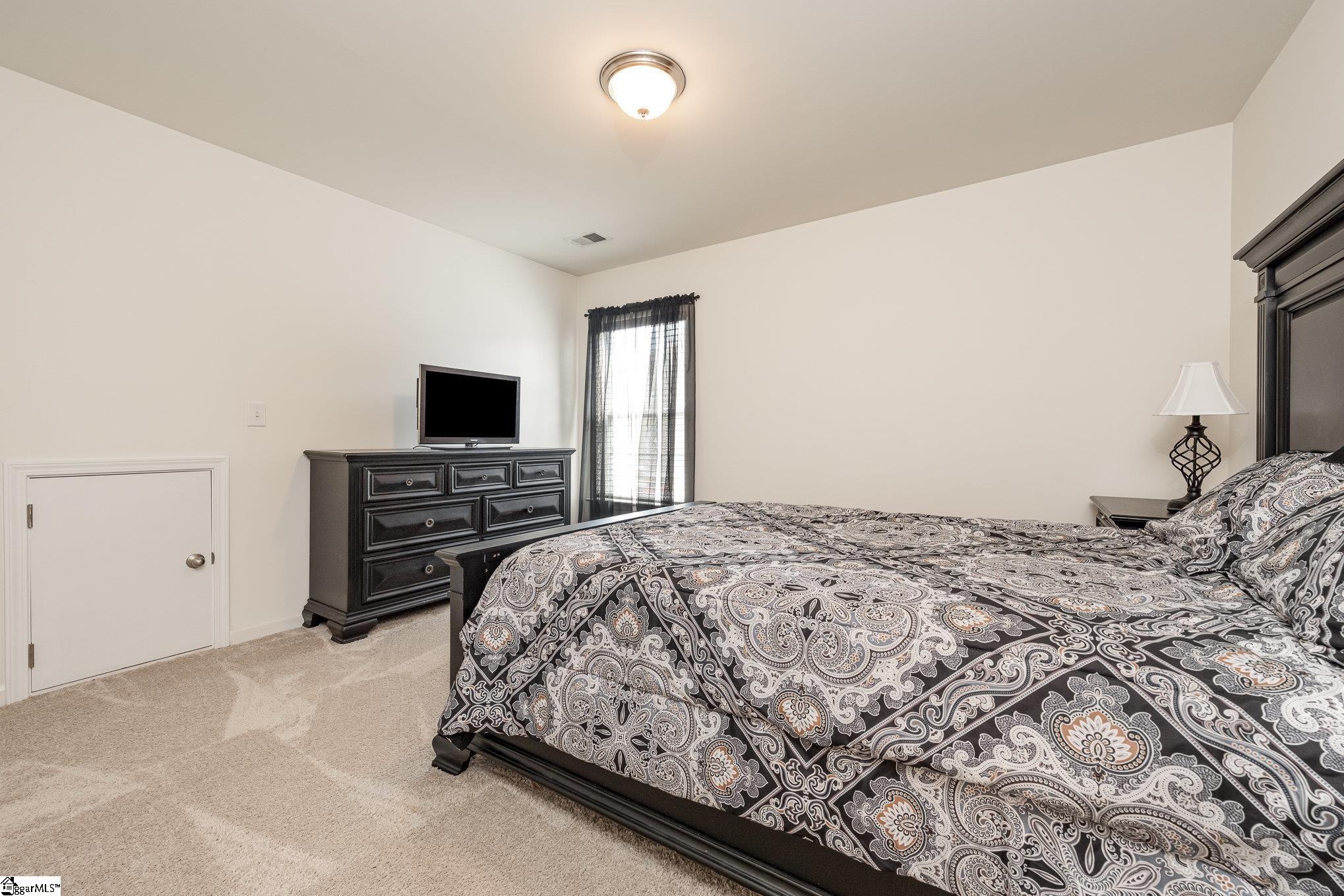 136 Lake Grove Road Simpsonville, SC 29681 - Photo 24 of 36 Gallery Image 24