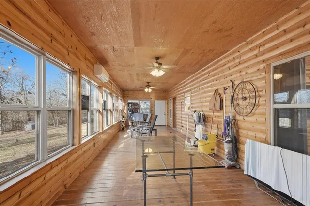 $800,000 | 55750 East 360 Road, Jay, OK 74344