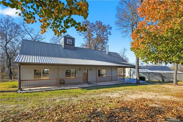 $800,000 | 55750 East 360 Road, Jay, OK 74344